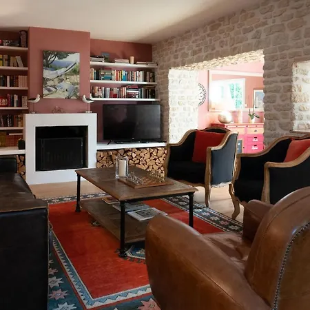 招待所 La Martinoise Garden 3*