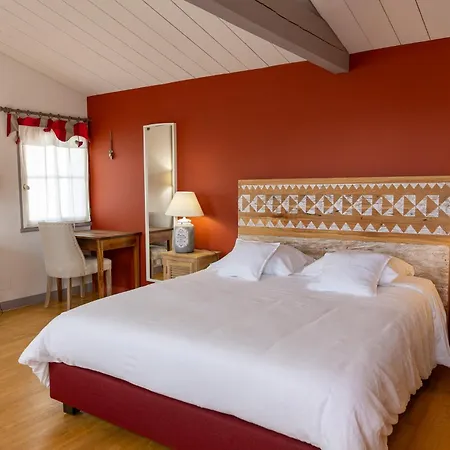 招待所 La Martinoise Garden 3*