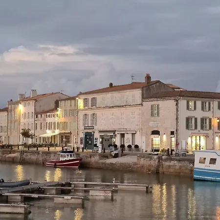 Maison d'hôtes La Martinoise Garden 3*