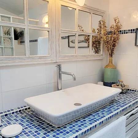 Guest house La Martinoise Garden 4*