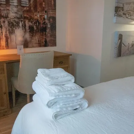 La Martinoise Garden Guest house 4*